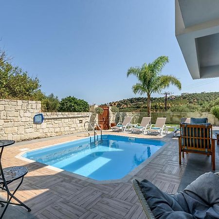 Villa Vasiliki Stalós Dış mekan fotoğraf